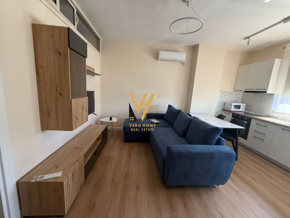 Tirane, jepet me qera apartament 1+1+Ballkon Kati 2, 70 m² 500 € (ALI DEMI)