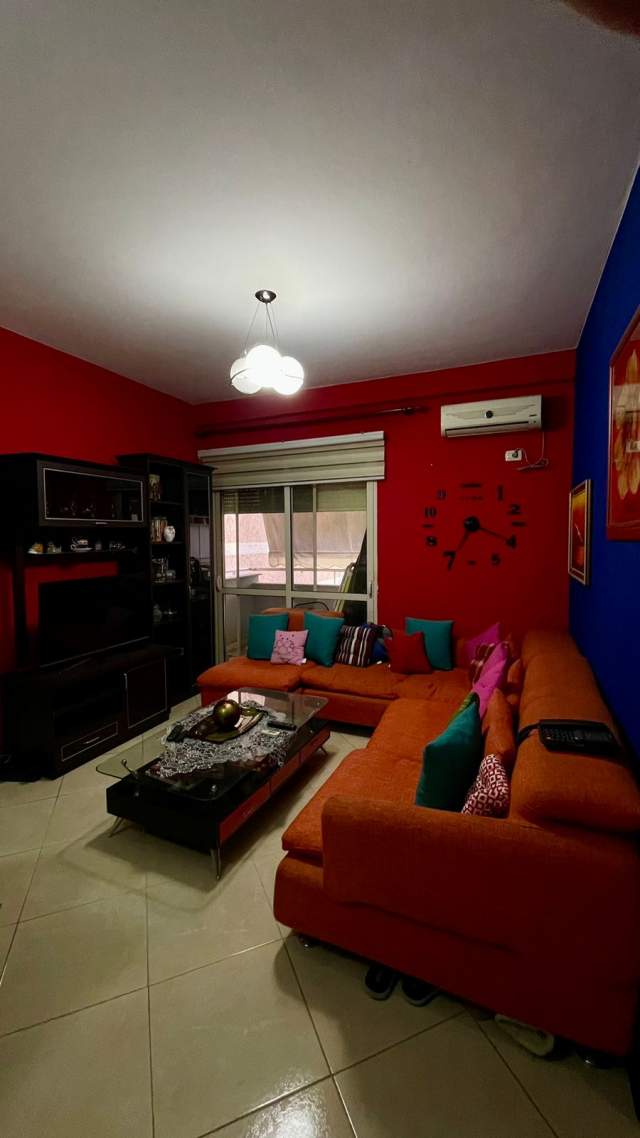 Tirane, jepet me qera apartament 1+1+BLK Kati 2, 60 m² 350 Euro (Fresku)