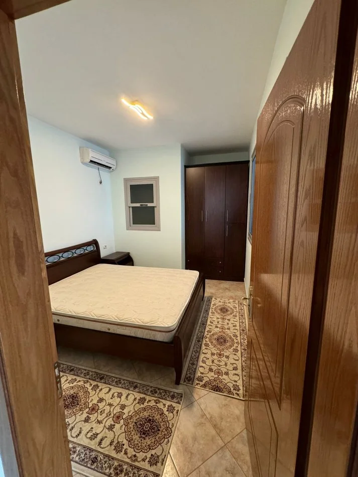 Tirane, jepet me qera apartament Kati 3, 100 m² 400 € (Fresku, Thesari)