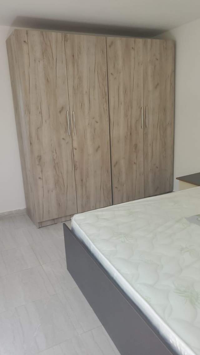 Tirane, ofert apartament 1+1+BLK Kati 1, 70 m² 250 Euro (ruga ura)