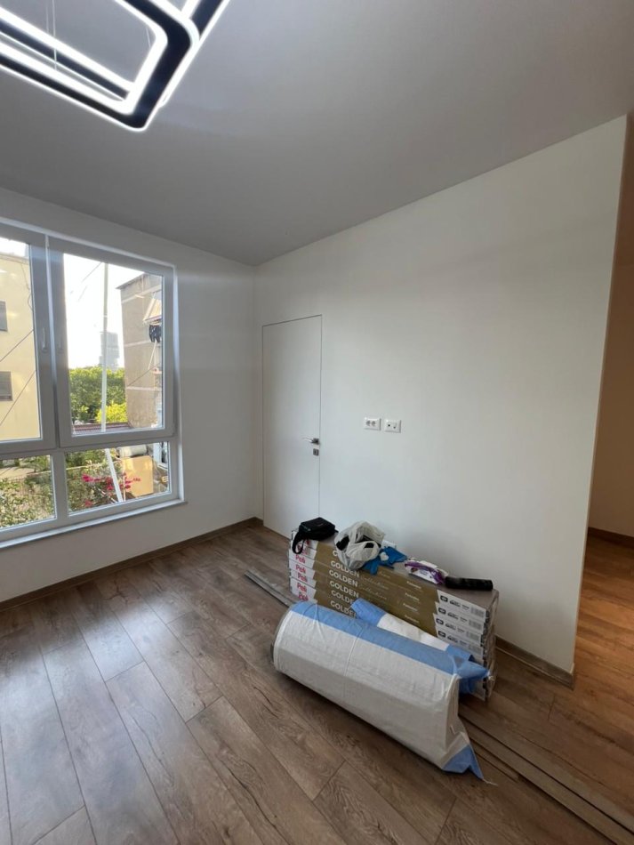 Tirane, shes apartament Kati 4, 77 m² (Rruga e Elbasanit)