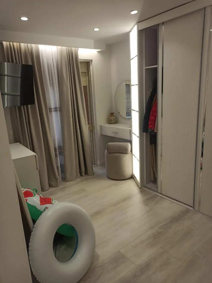 Tirane, shitet apartament 2+1 , 86 m² 120.000 € 