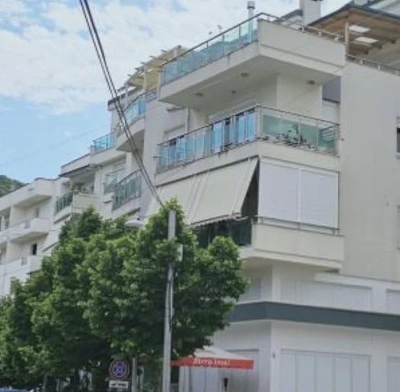 Tirane, jepet me qera apartament 1+1 , 66 m² 520 € (Rruga Liqeni i Thate)