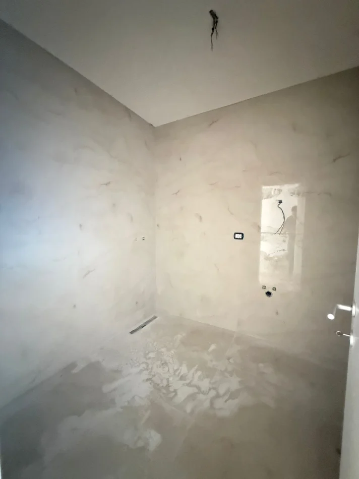 Tirane, shitet apartament 2+1 Kati 9, 91 m² 156.000 € (Fusha e Aviacionit)