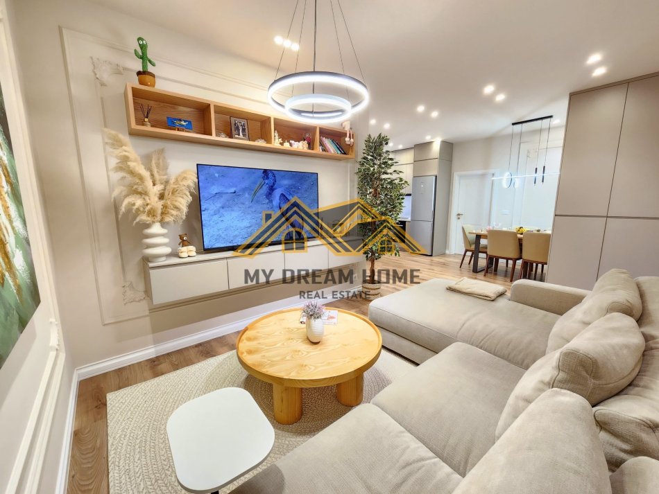 Durres, shitet apartament 2+1 Kati 6, 90 m² 130.000 € (Plazh)