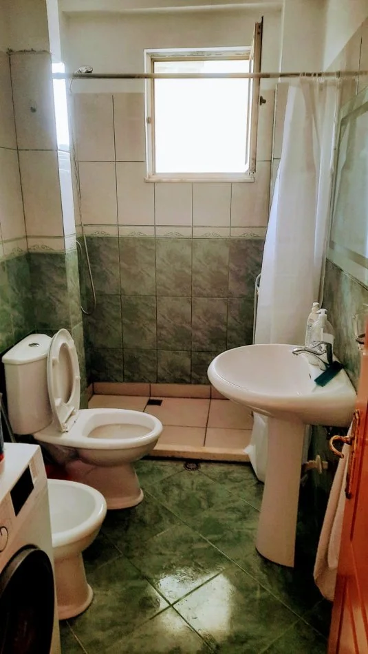 Durres, shitet apartament 1+1+Ballkon Kati 3, 61 m² 78.000 € (Mali Robit)