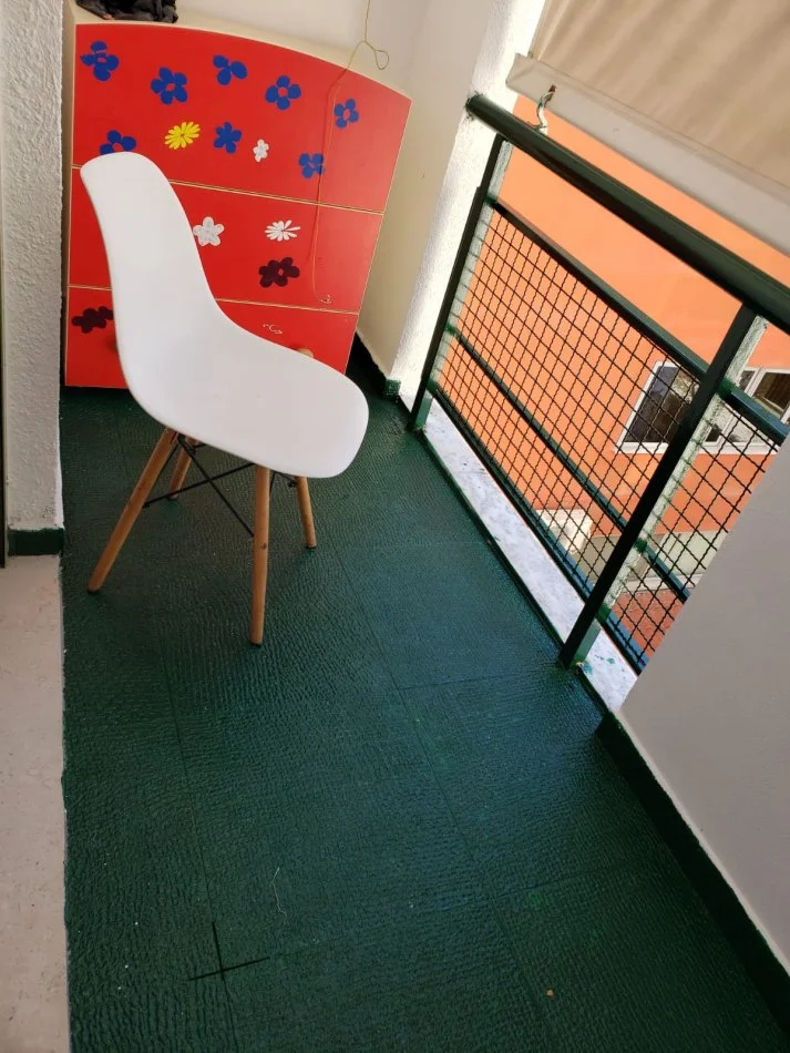 Tirane, jepet me qera apartament 1+1+Ballkon Kati 3, 75 m² 550 € (KOMUNA E PARISIT TEK ISH NEW YORK)