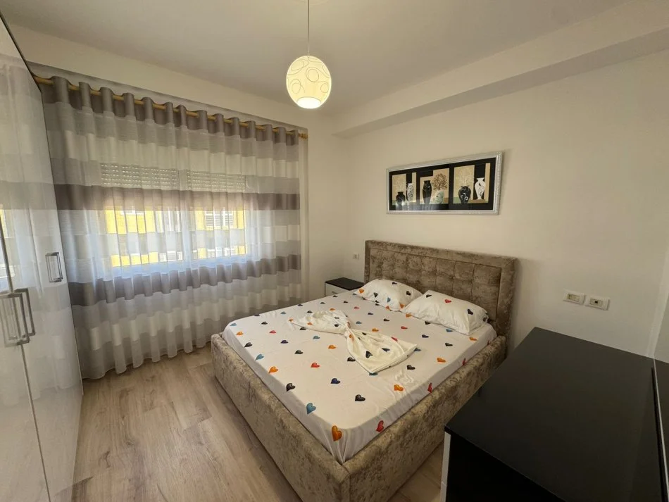 Durres, shitet apartament 1+1+Ballkon Kati 9, 75 m² 93.000 € 