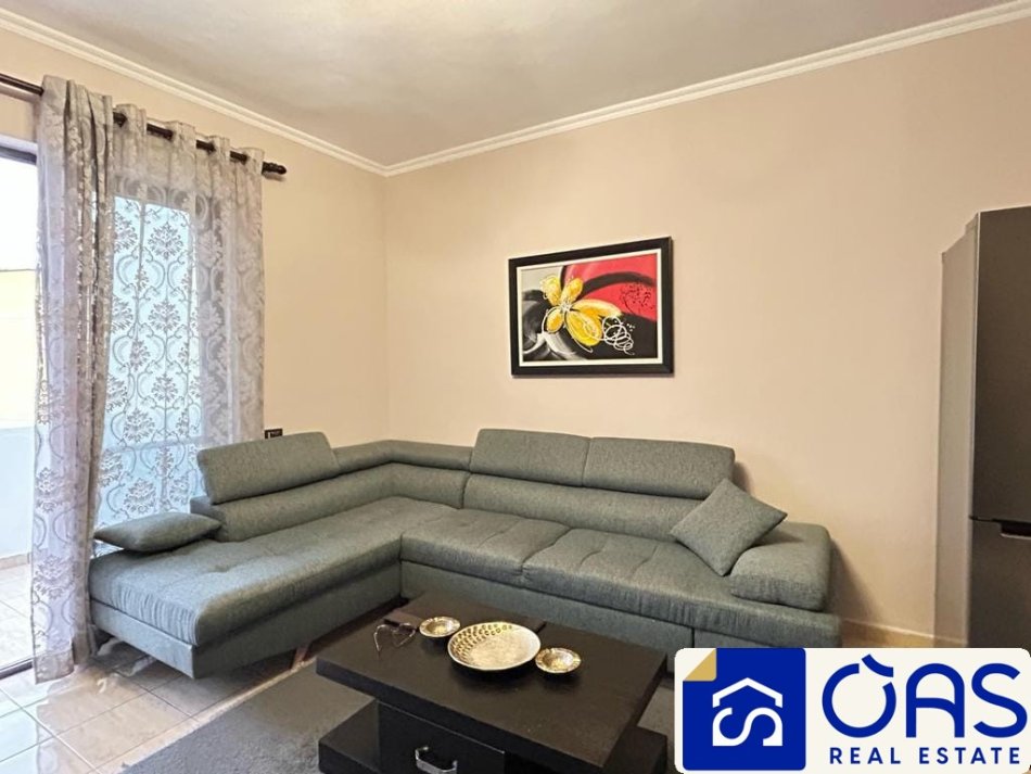 Tirane, jepet me qera apartament 1+1 Kati 6, 75 m² 600 €