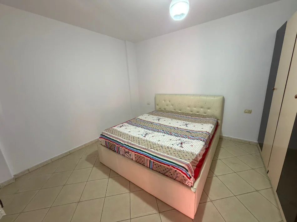 Tirane, shitet apartament 2+1+Ballkon Kati 2, 95 m² 115.000 € (Casa Italia Shitet Apartament 2+1+2 Ballkone Me Hipoteke)