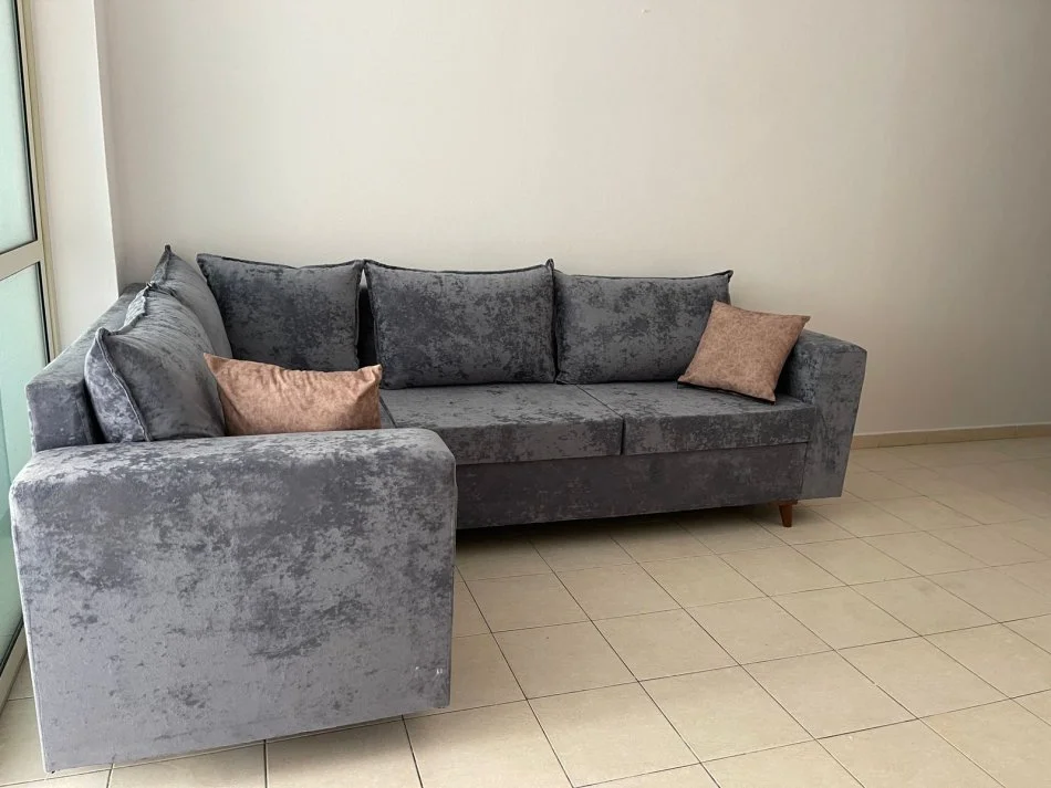 Durres, jepet me qera apartament 2+1+Ballkon , 80 m² 250 €