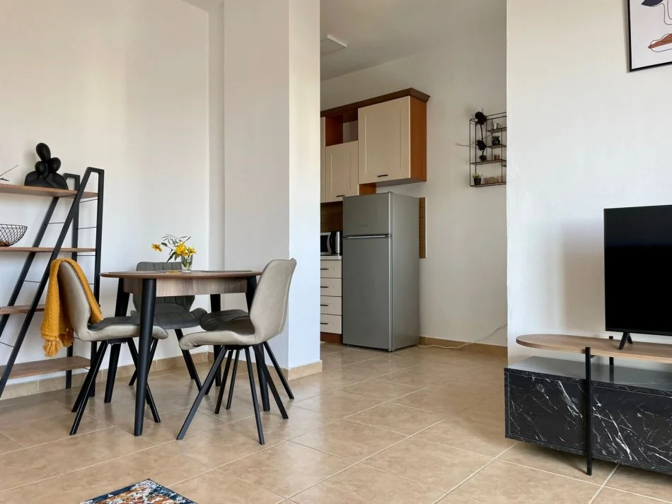 Shitet apartament 1+1 Kati 9, 64.7m² 80.000 € (Plazh Durres)