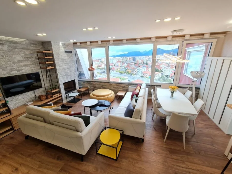 Tirane, shitet apartament duplex , 500.000 € 