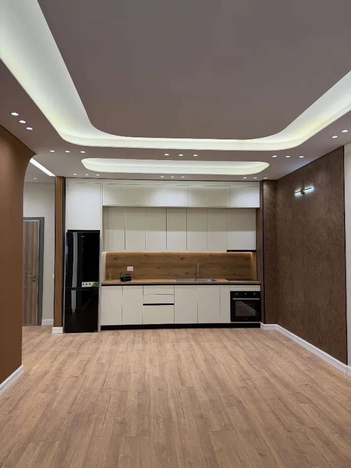 Tirane, shitet apartament 2+1 Kati 2, 103 m² 215.000 € (Golden park)
