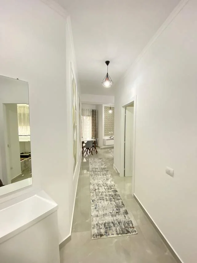 Tirane, jepet me qera 2+1+BLK Kati 8, 75 m² 600 Euro (Astir, Tiranë)