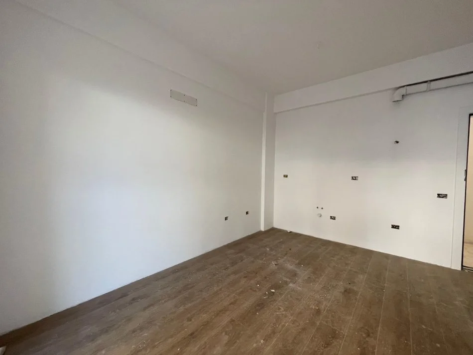 Tirane, shitet apartament 1+1+Ballkon Kati 1, 46 m² 59.540 € (Rezidenca OXA Fresk)