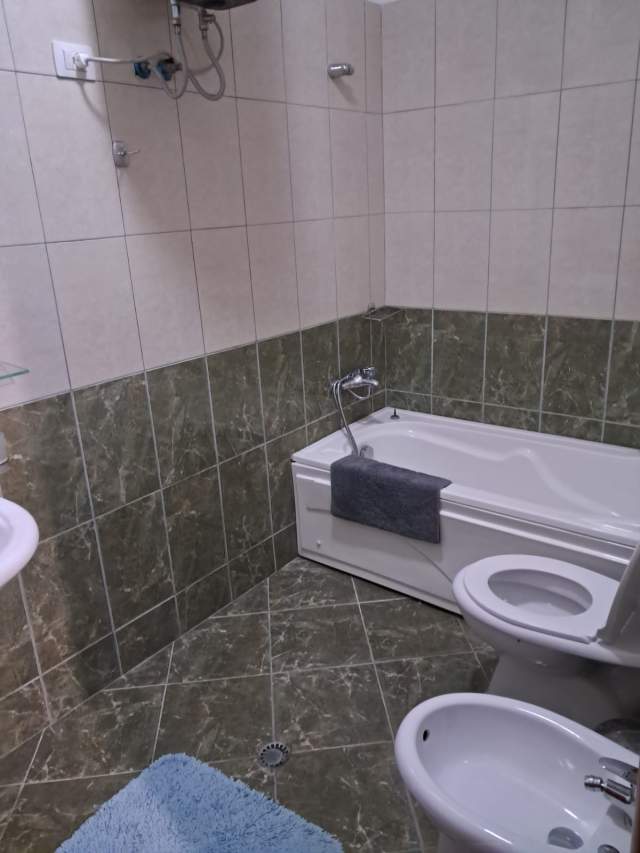 Tirane, jepet me qera apartament 2+1+A+BLK Kati 6, 85 m² 550 Euro (sami frasheri)