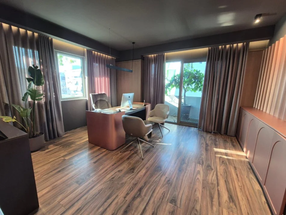 Tirane, shitet apartament 2+1 Kati 5, 107 m² (Lion Park Residence)