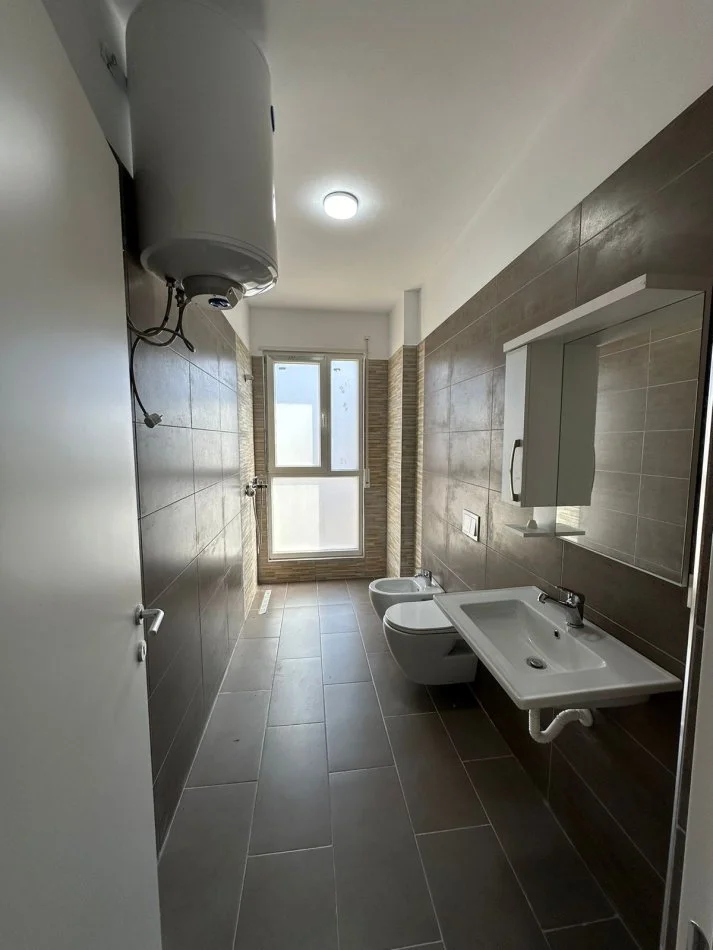 Qera, Apartament 2+1+2, I mobiluar, Don Bosko Trio Tower Residence