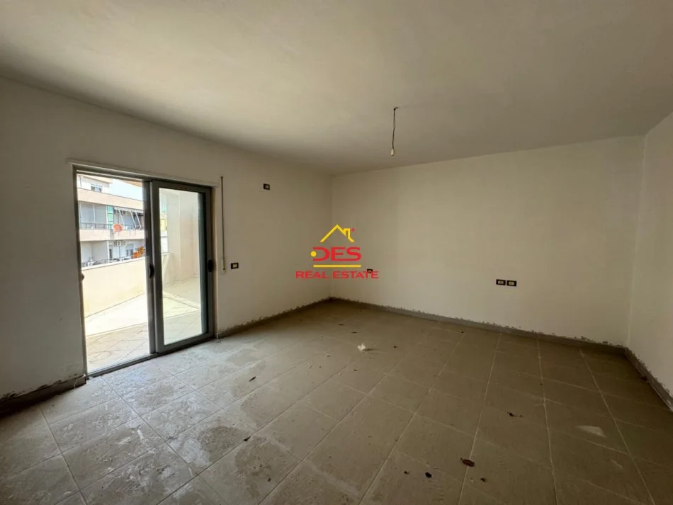 Vlore, shitet apartament+verande | Penthouse 2+1+Ballkon Kati 10, 127 m² (Skelë, Vlorë)