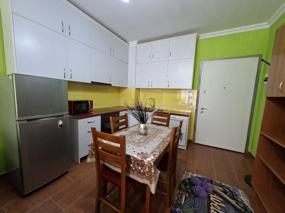 Tirane, jepet me qera apartament 1+1 Kati 2, 60 m² 50.000 € 