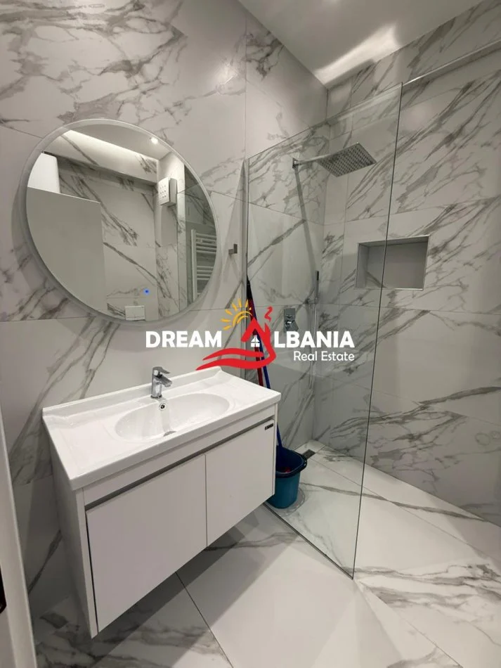 Tirane, jepet me qera apartament 1+1 Kati 1, 70 m² 550 € (Astir)