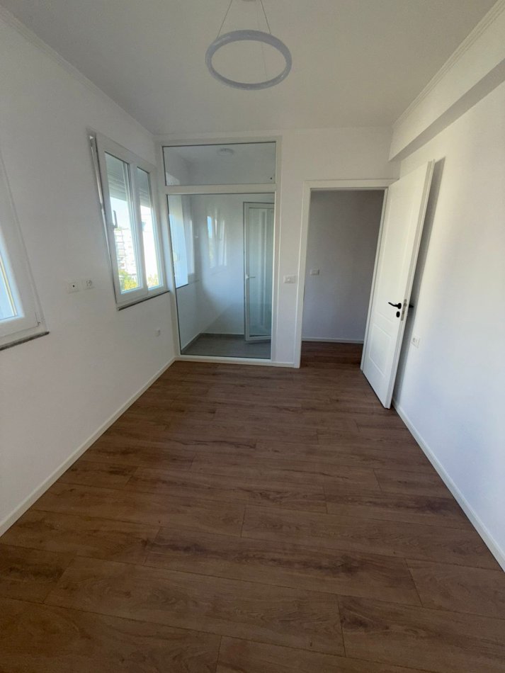 Tirane, shitet apartament 1+1 Kati 7, 47 m² 102.000 € (Don Bosko)
