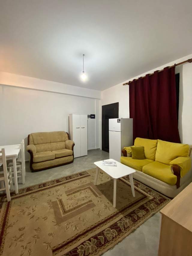 Tirane, jepet me qera apartament 1+1+A+BLK Kati 1, 65 m² 280 Euro (Kinostudio)