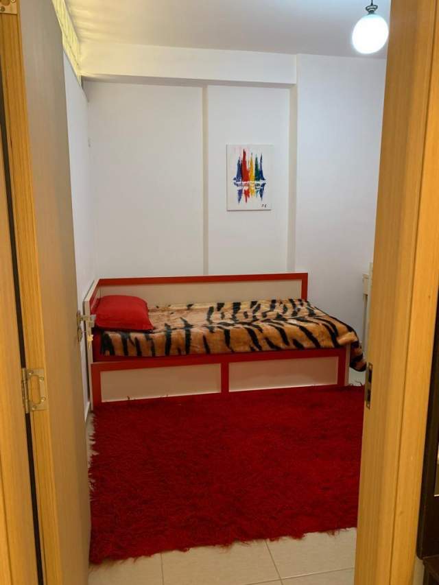 Tirane, jepet me qera apartament Kati 9, 80 m² 450 Euro (PANORAMA)