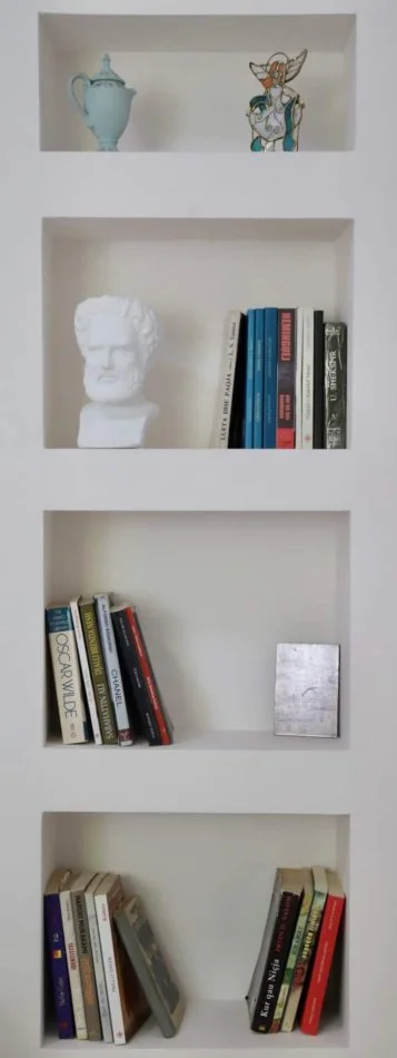 Tirane, jepet me qera apartament 1+1+Ballkon Kati 4, 60 m² 580 € (Karl Gega)