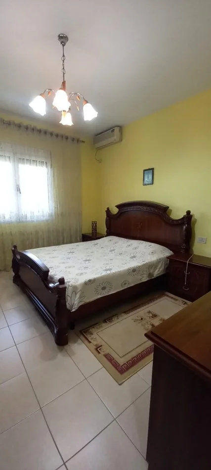 Tirane, shitet apartament 3+1+Ballkon Kati 5, 106 m² 17.000.000 € (Rruga Bardhyl)