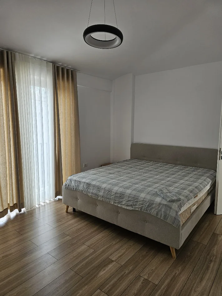 Tirane, jepet me qera Vile 3 Katshe , 170 m² 2.500 € (Vila Lule,TEG)