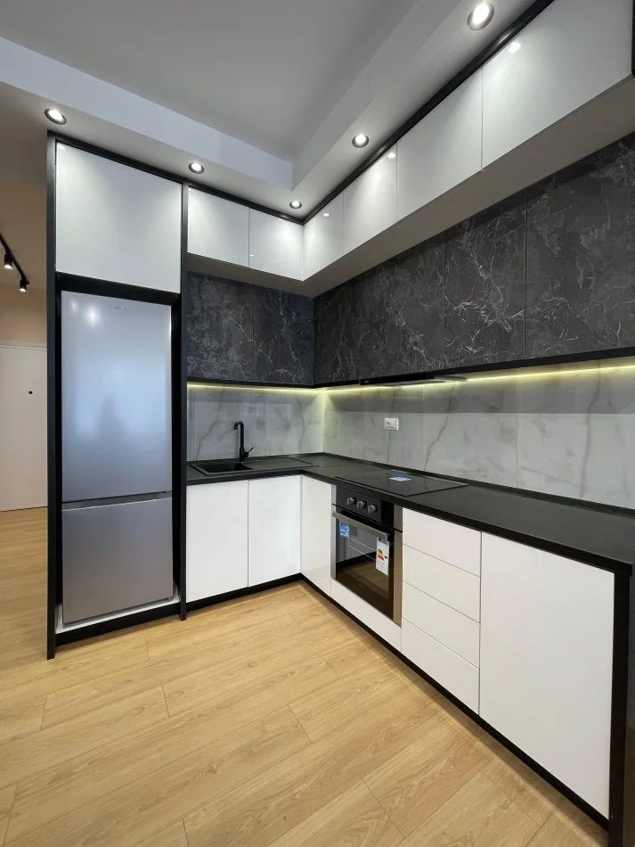 Tirane, shitet apartament 2+1 Kati 7, 88 m² 142.999 € (RRUGA DRITAN HOXHA)