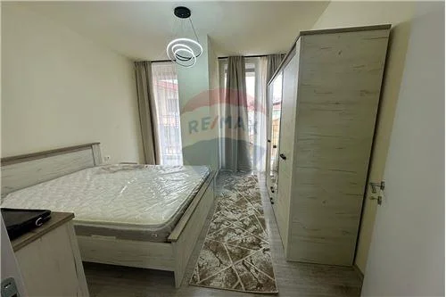Tirane, shitet apartament 1+1+Ballkon Kati 1, 69 m² 185.000 € (Pazari i Ri)