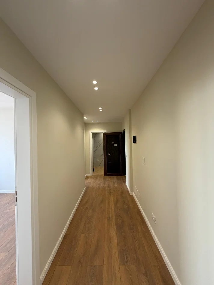 Durres, shitet apartament 2+1+Ballkon Kati 7, 95 m² 108.000 € 
