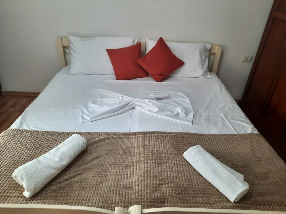 Tirane, jepet me qera apartament 2+1+Ballkon Kati 7, 75 m² 450 € (Don Bosko, pranë Vodafone)