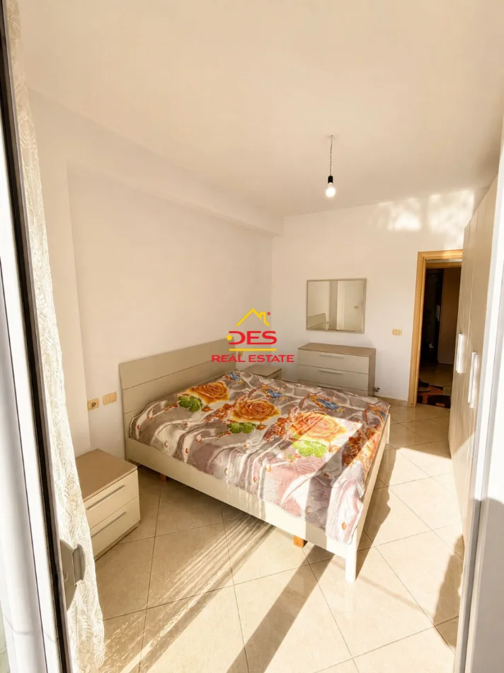 Vlore, shitet apartament 2+1+Ballkon Kati 4, 84 m² 136.000 € (Rruga Sulejman Delvina)