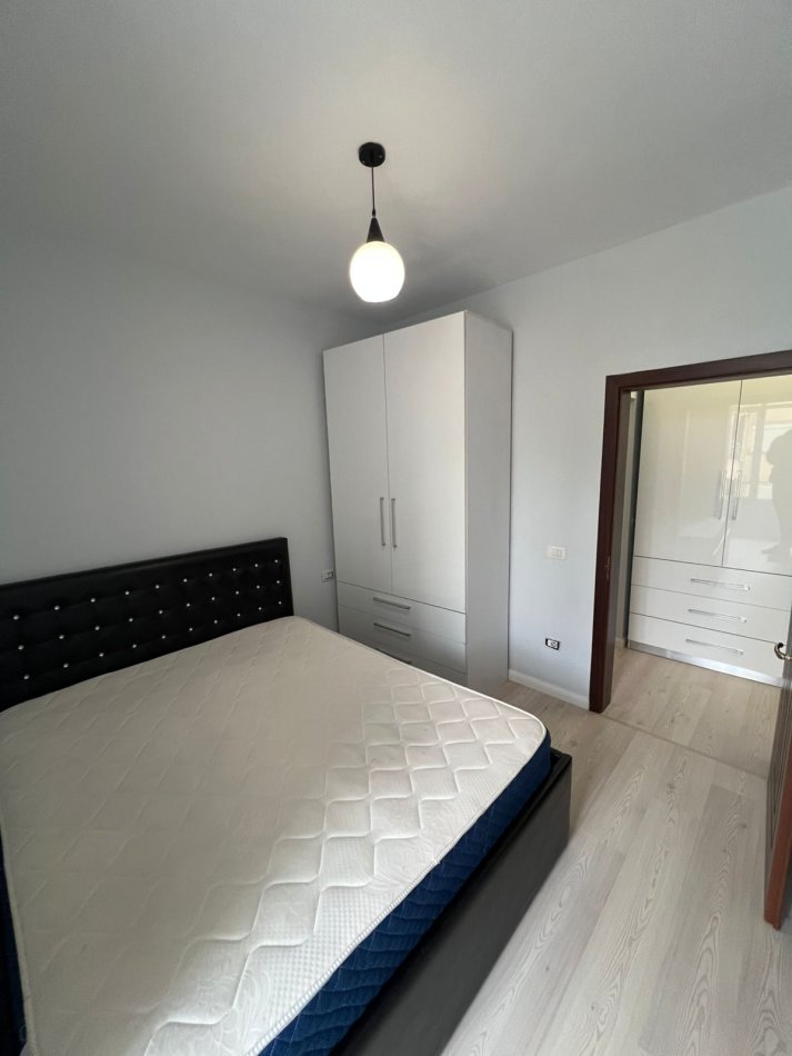 Tirane, shitet apartament 1+1+Aneks+Ballkon Kati 7, 57 m² 85.000 € (astir)
