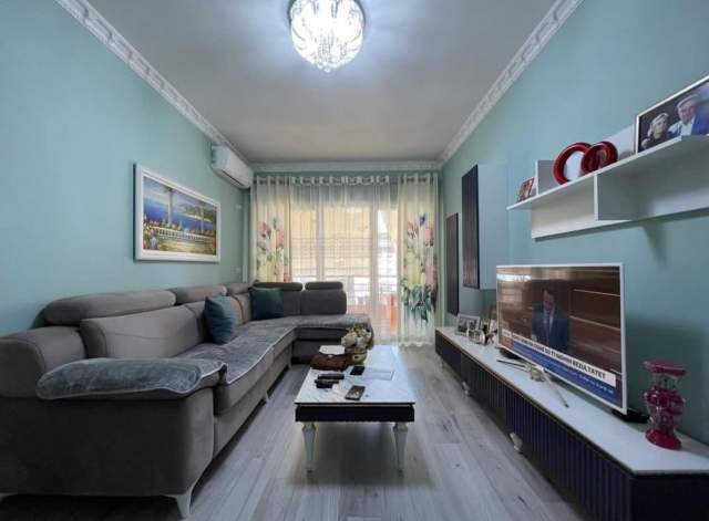 Tirane, shes apartament 2+1 Kati 4, 105 m² 165.000 Euro (Shkelqim Fusha)