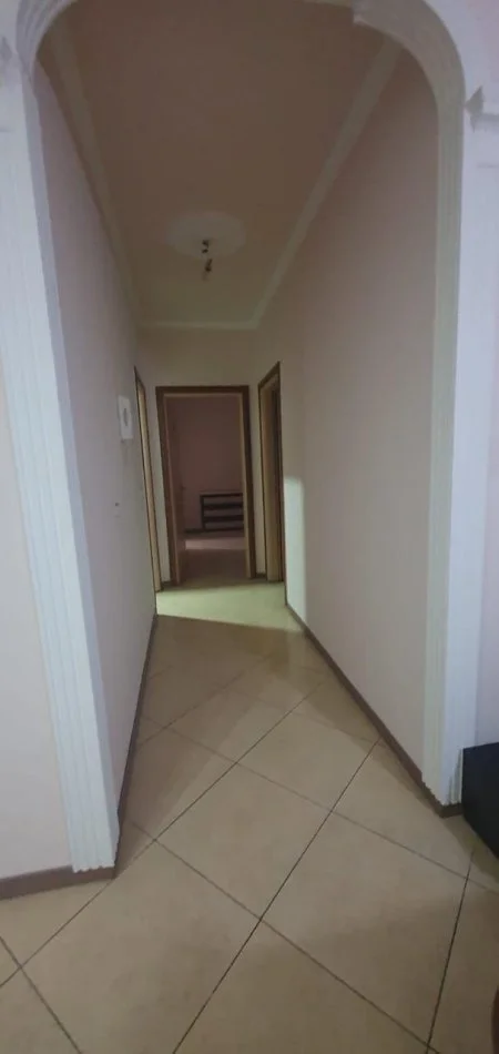 Tirane, shitet apartament 2+1 Kati 9, 101 m² 175.000 € (rruga Jordan Misja)