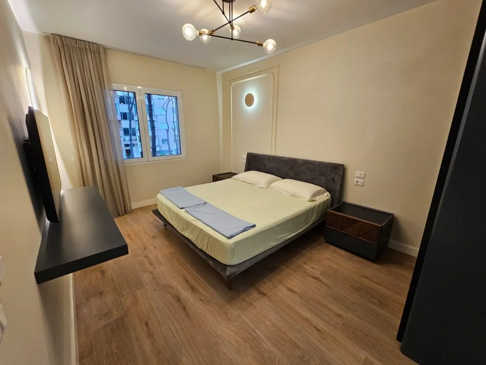 Mali Robit, shitet apartament 2+1+Ballkon Kati 2, 103 m² 180.000 € (Mali Robit Durres)