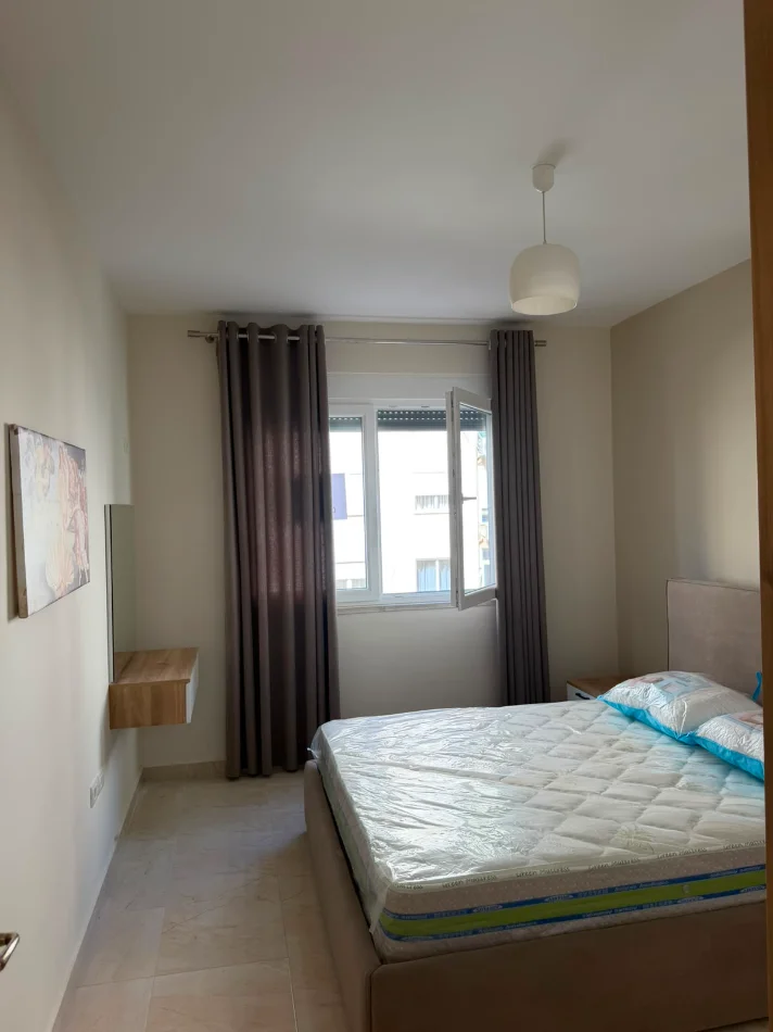 Shqiperi, shitet apartament 2+1 Kati 2, 67 m² 125.000 € (unaza e re)