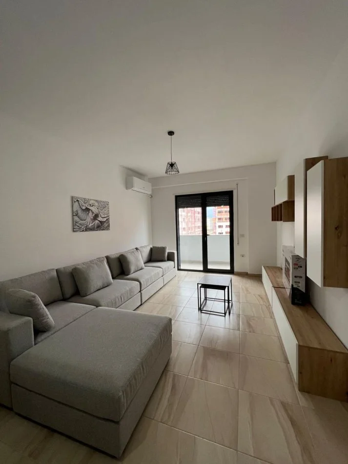 Tirane, jepet me qera apartament 1+1+Ballkon Kati 6, 80 m² 400 € (Oasis Residence Astir I Pabanuar Me Pare)