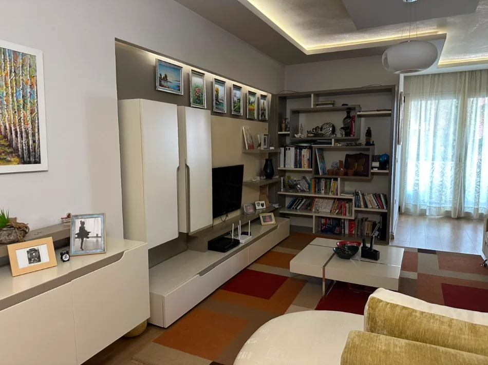 Tirane, shitet apartament 3+1 , 104 m² 220.000 € (Don bosko)