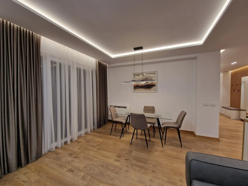 Tirane, jepet me qera apartament 2+1 Kati 3, 83 m² 1.000 € (Kopshti Zoologjik)
