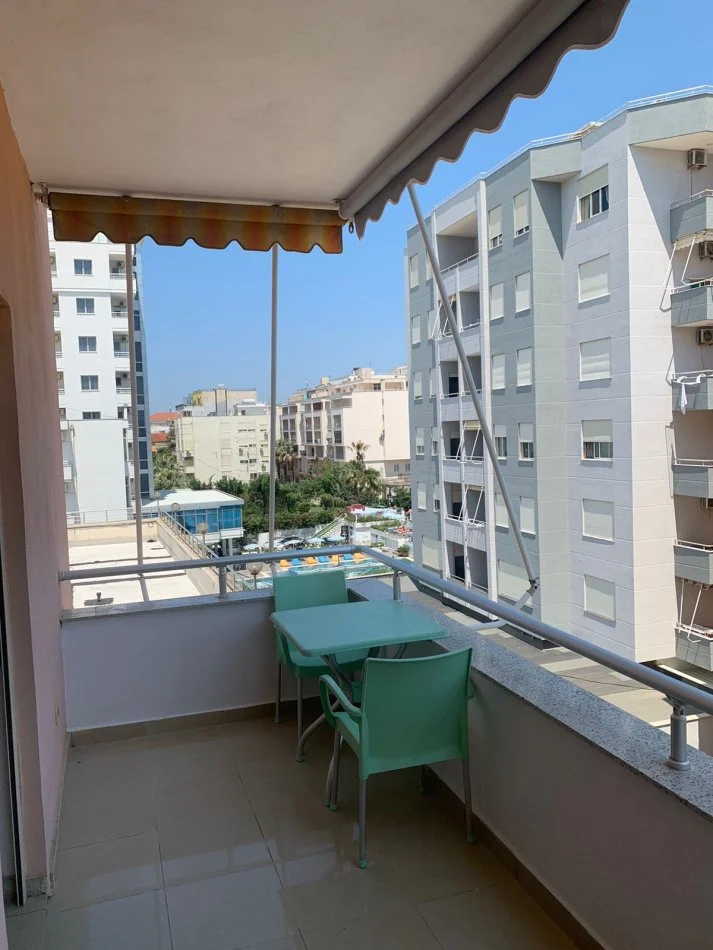 Durres, jepet me qera apartament 1+1+Ballkon Kati 4, 300 € (Pavaresia Durres)