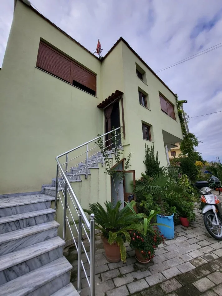 Tirane, shitet apartament 2+1+Ballkon Kati 2, 500 m² 500.000 € (ALI DEMI) MLS # 530581001-46