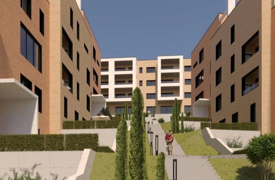 Tirane, shes apartament 2+1+Ballkon Kati 3, 101 m² 236.500 € (Kopshti Zoologjik)