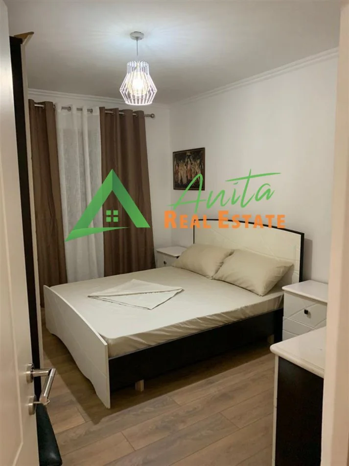 Tirane, jepet me qera apartament 3+1+Ballkon Kati 3, 81 m² 700 € (Rruga Dervish Hekali)
