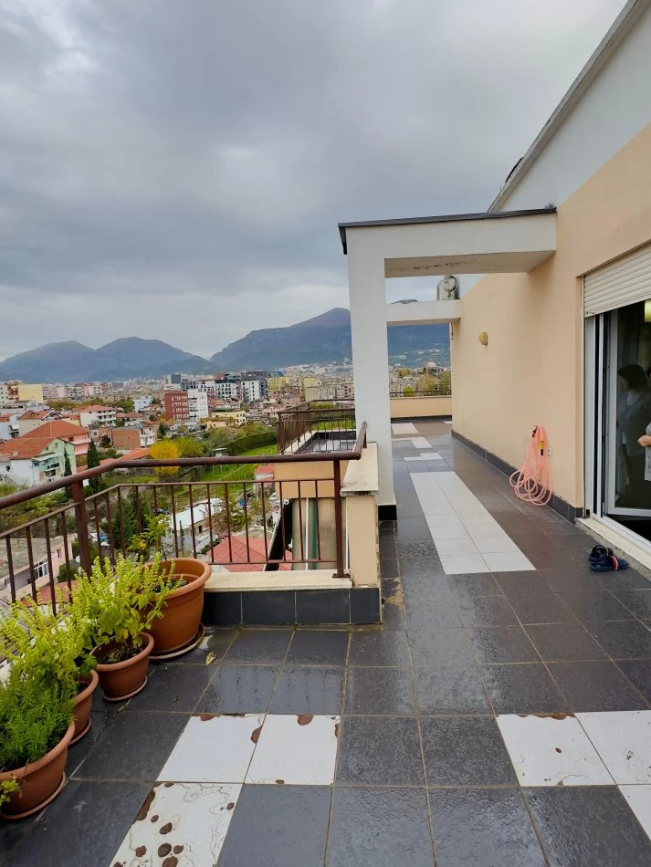 Tirane, shitet apartament+verande | Penthouse Kati 6, 160 m² 